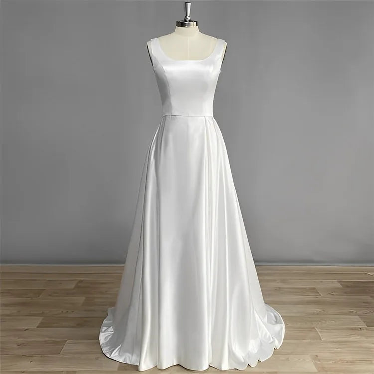 1 Piece Low Moq Modern Draped Princess Button White Wedding Evening Dress with Chapel Train for Women