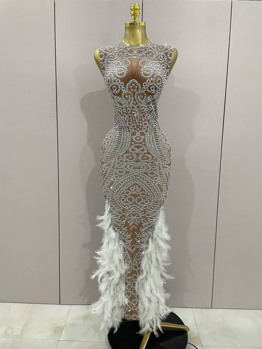 Women Sparkly Rhinestone Feathers Sleeveless O Neck Bodycon Long Dress Wedding Guest Gowns Luxury Birthday Evening Party Dress